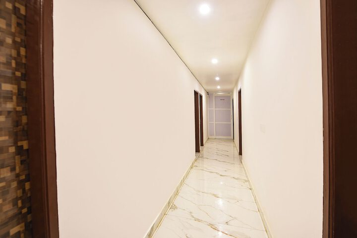Hotel Interior 3 of 29