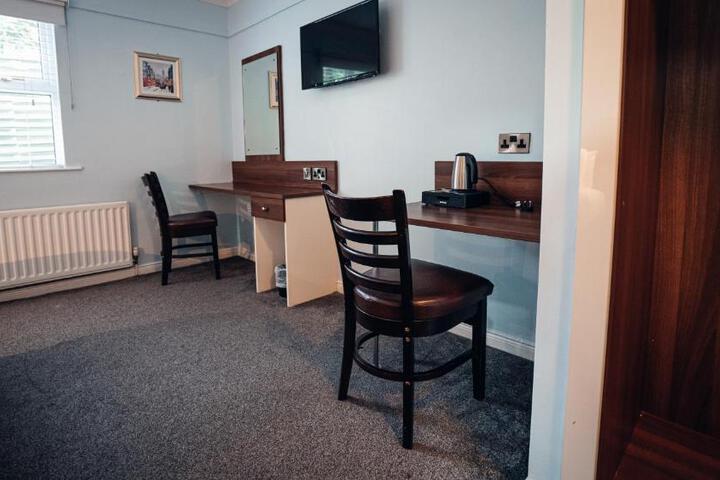 Photo 9