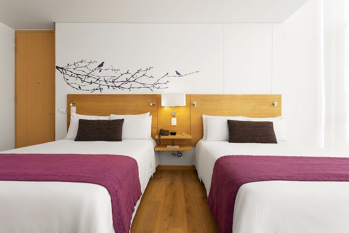 Room 29 of 87
