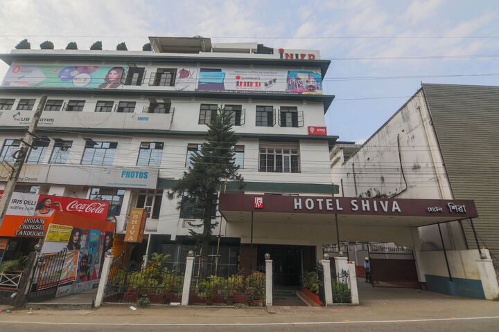 OYO 23304 HOTEL SHIVA