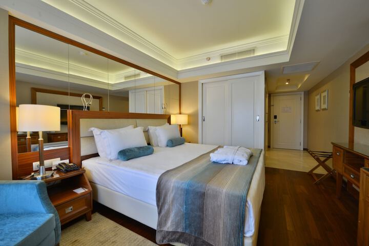 Room 7 of 57