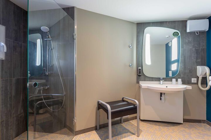 Bathroom Interior Photo