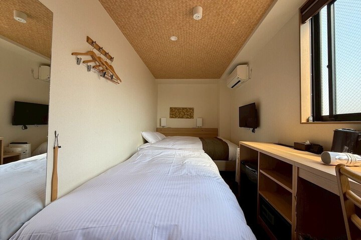 Room 20 of 41