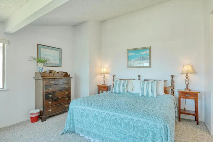 Room 4 of 21