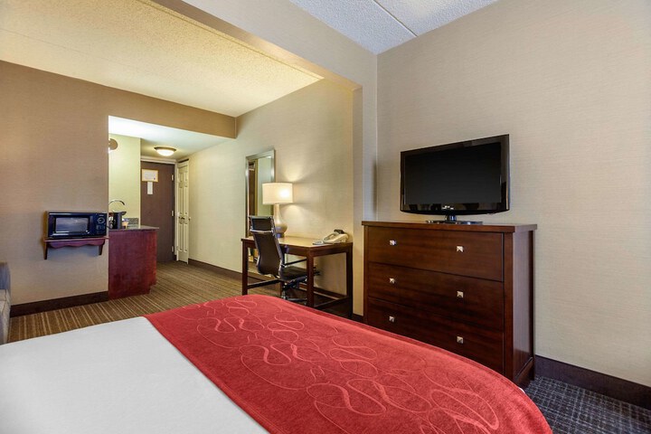 2 Double Beds Suite (27 of 31)