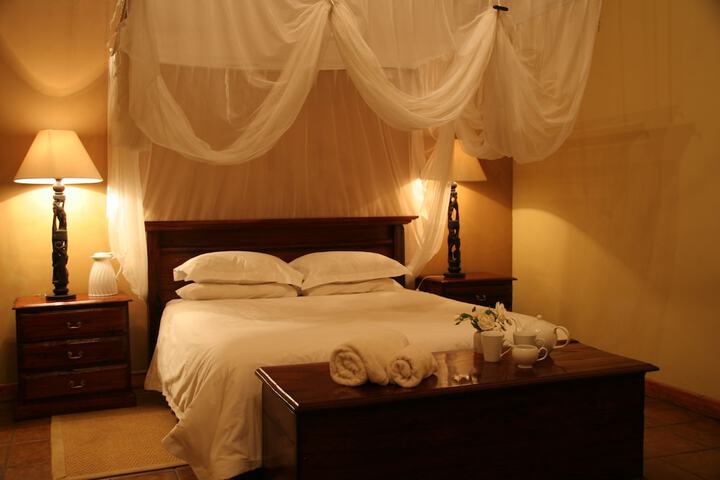 Room 12 of 66