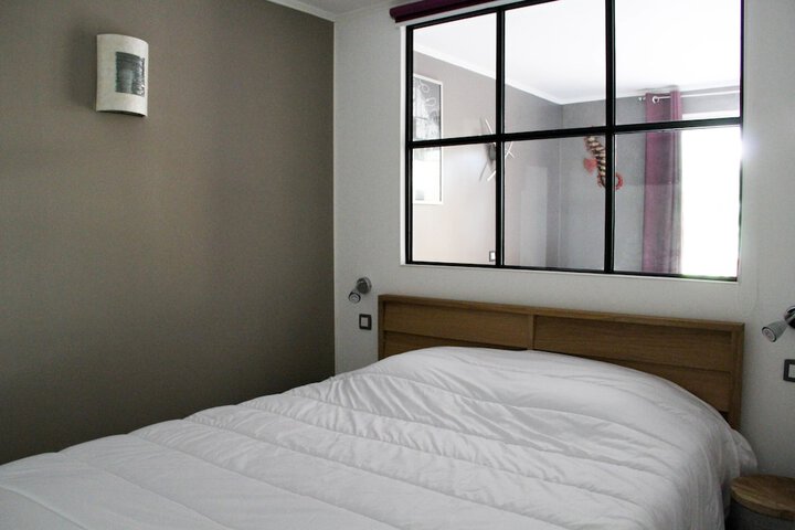 Room 5 of 88