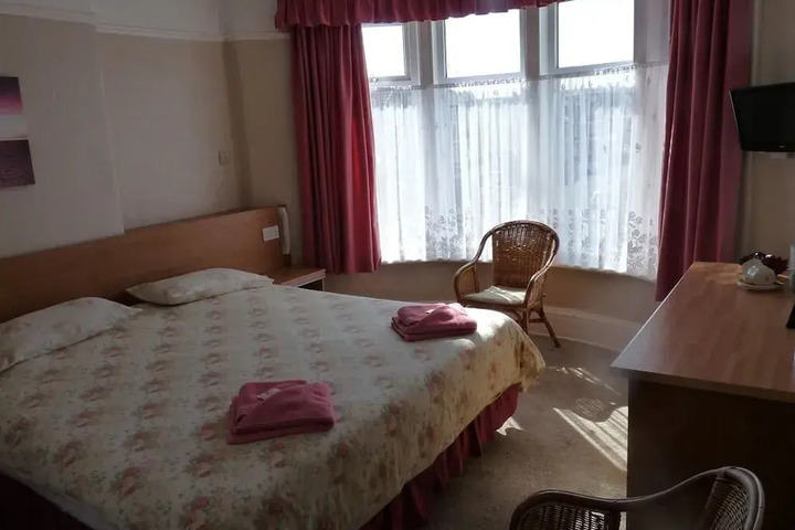 Photo 7