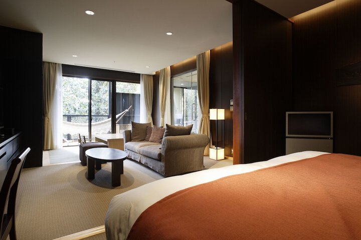 Room 6 of 29