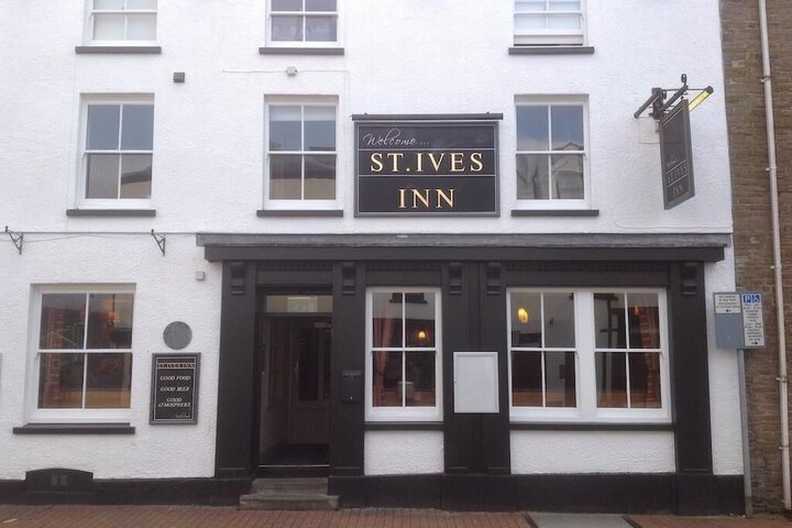 St Ives in Neath