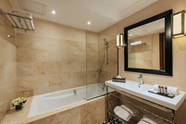 Bath Interior