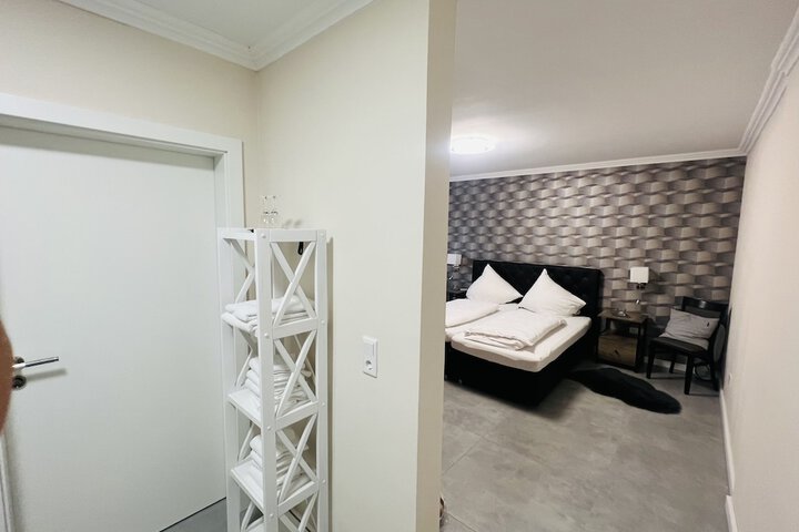 Room 21 of 52