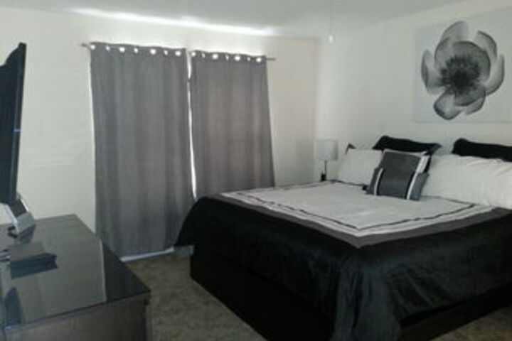 Room 81 of 268