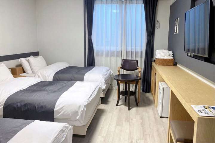 Room 78 of 184