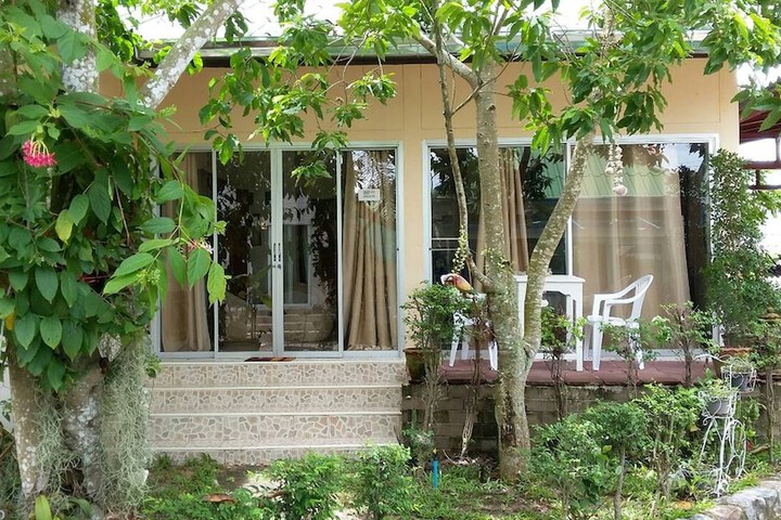 Hotel Exterior 60 of 61