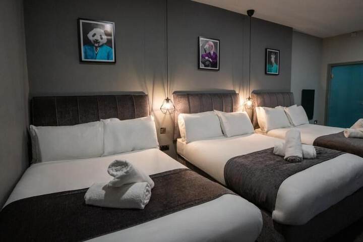Hotel 105 by Hillcrest Hotel in Liverpool