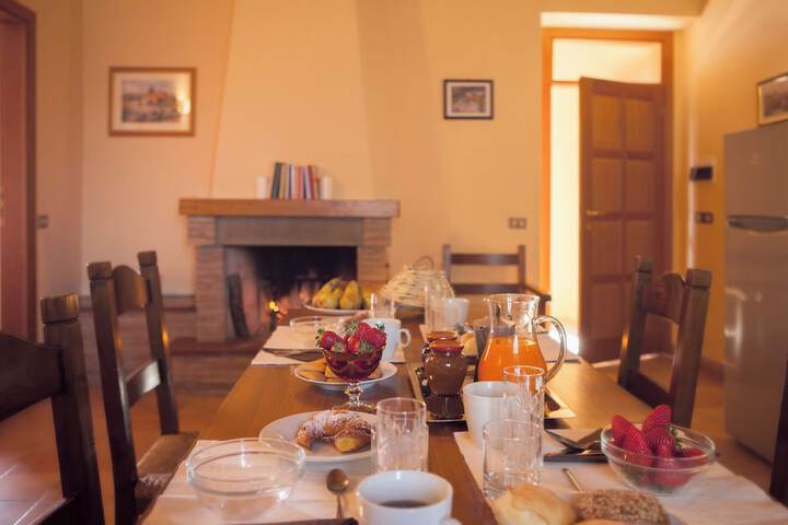 Room 7 of 14