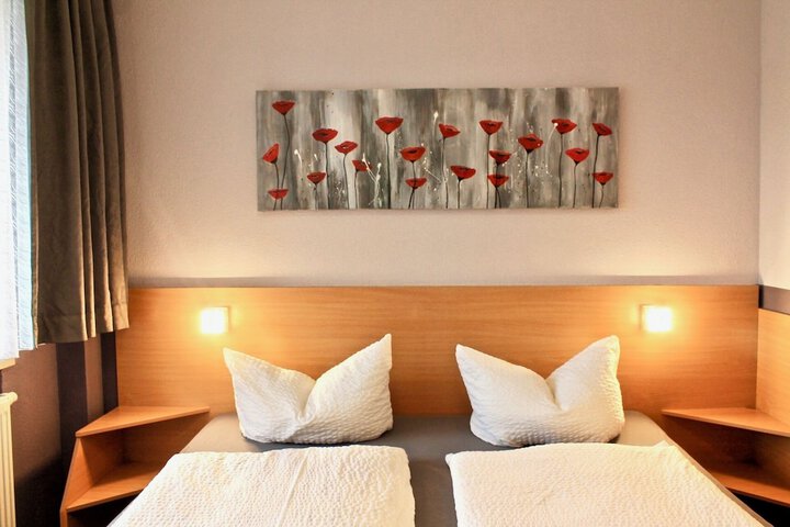 Room 7 of 23