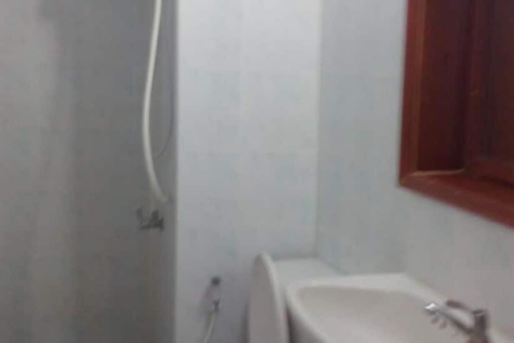 Room 13 of 14