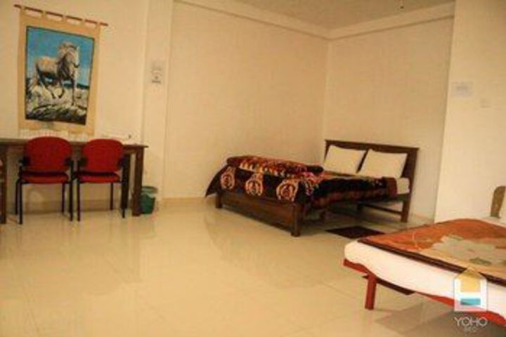 Room 14 of 34