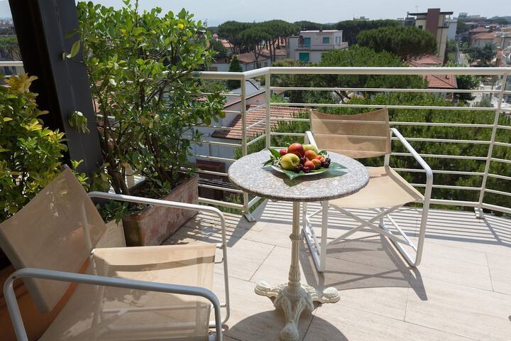 Terrace/Patio 19 of 68