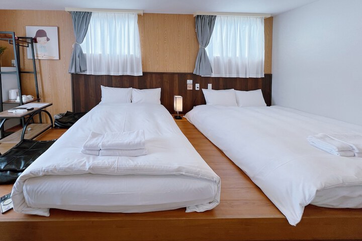 Room 26 of 149