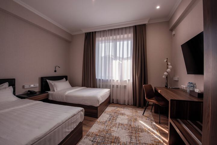 Room 9 of 61