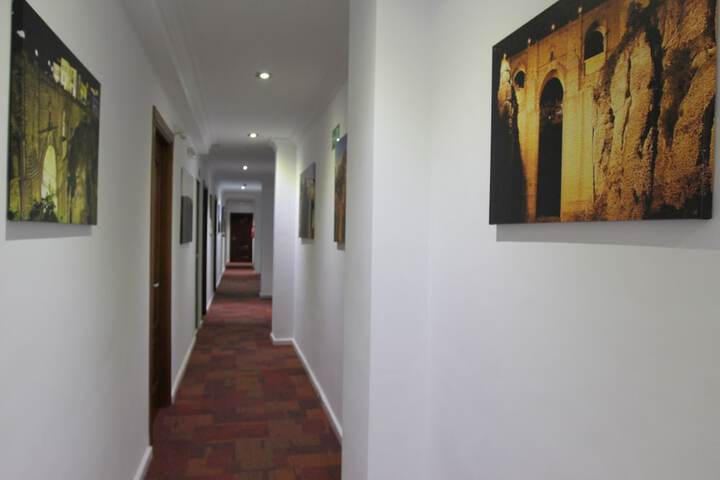 Ballroom/Hall 96 of 111
