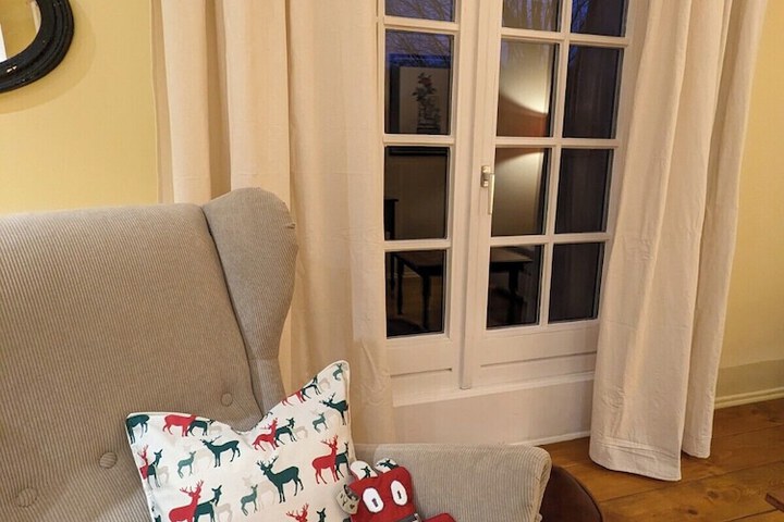 Room 8 of 46
