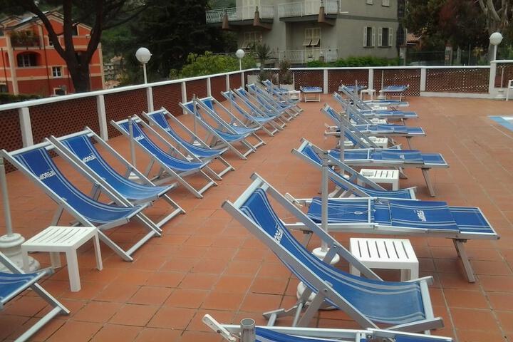 Sundeck