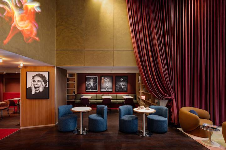 Hotel Interior 4 of 74