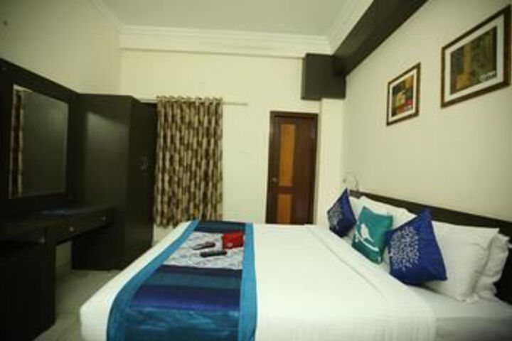 Room 8 of 23