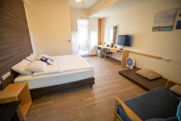 Room 9 of 31