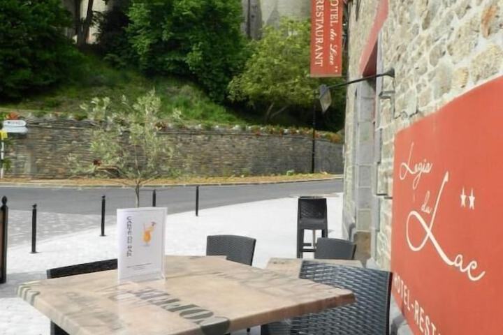 Restaurants