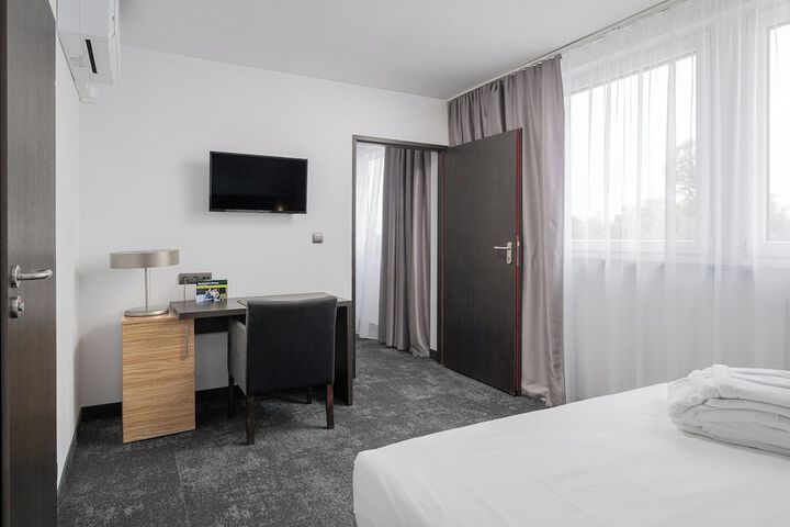 Room 36 of 139