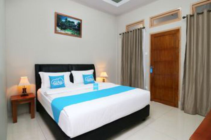Room 7 of 30