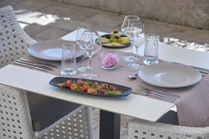 Dining 67 of 115