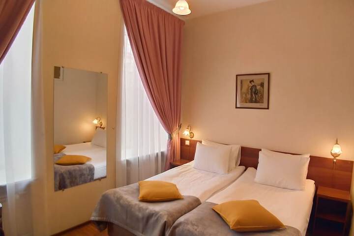 Room 14 of 39