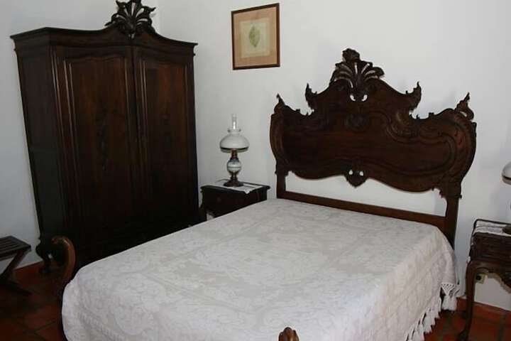 Room 8 of 62