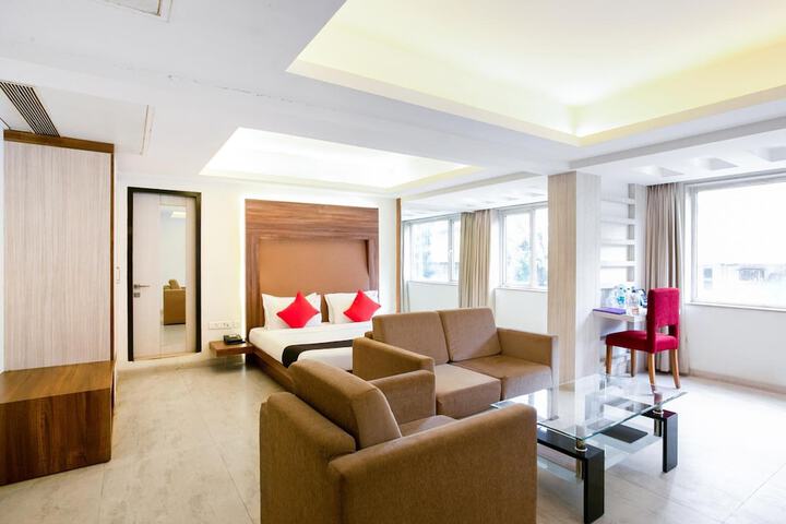 Room 14 of 35