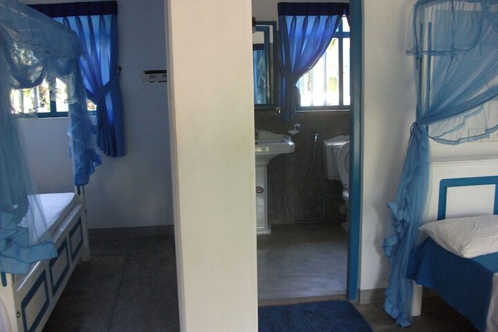 Room 20 of 32