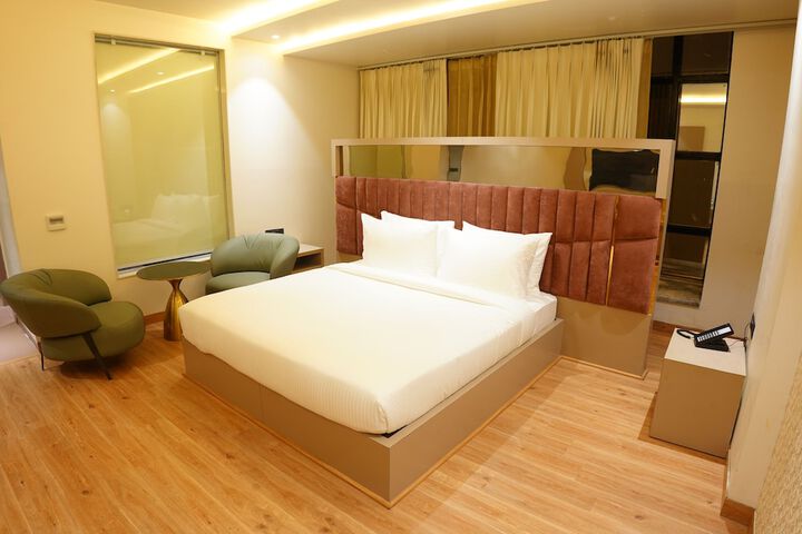 Room 17 of 56