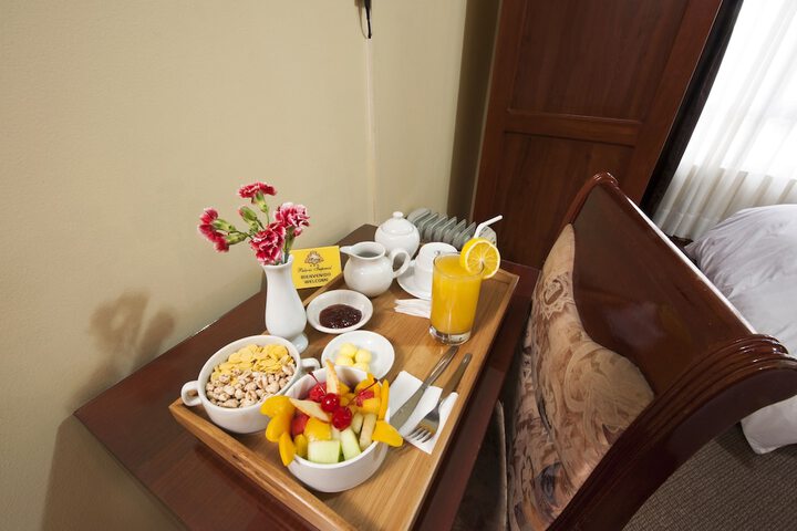 Breakfast/Coffee Service 15 of 26