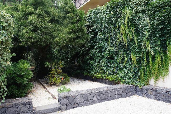 Property Grounds 22 of 28