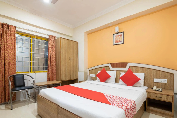 Flagship 77088 Srinidhi Residency