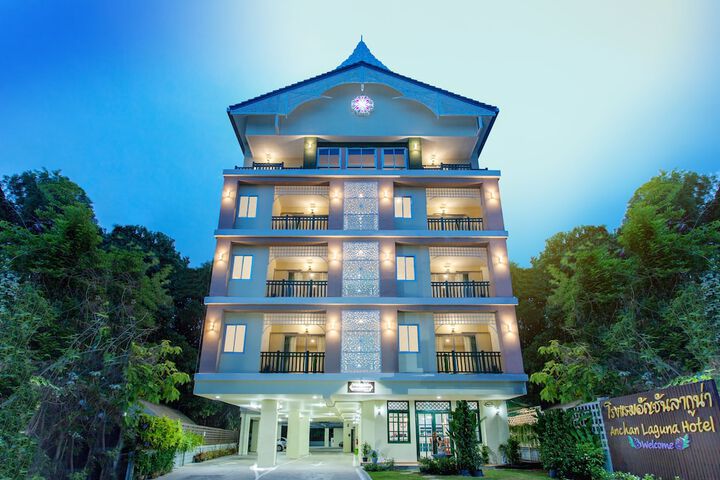 Exterior of Anchan Laguna Hotel