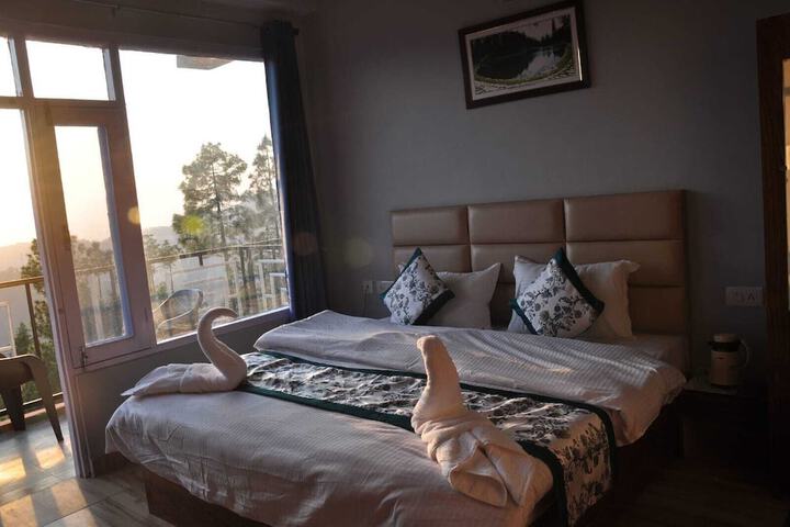 Room 3 of 7