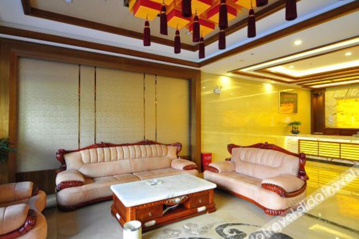 Hotel Interior 18 of 40