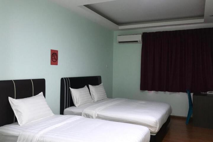 Photo of Salim Room
