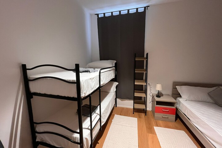 Room 20 of 71